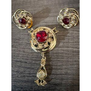 Vintage Gold-Tone Brooch & Clip-On Earring Set